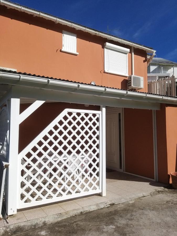 Aquaverde Eco Et Confort- Bas De Villa Avec Jardin Et Parking Le Gosier  Luaran gambar